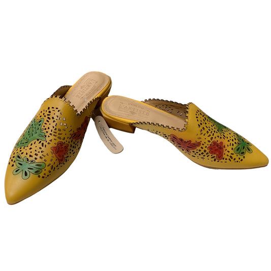 Shoes Flats By Spring Step  Size: 8.5