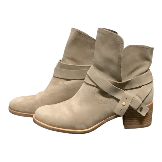 Boots Ankle Heels By Ugg  Size: 10