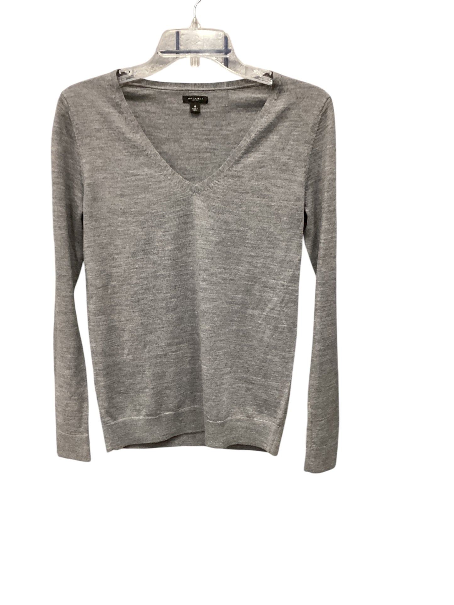 Sweater By Ann Taylor In Grey, Size: M