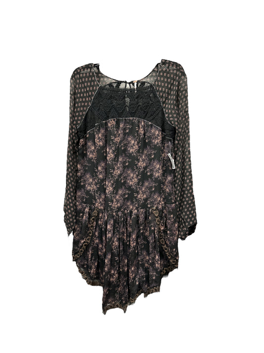 Dress casual short  By Free People  Size: S